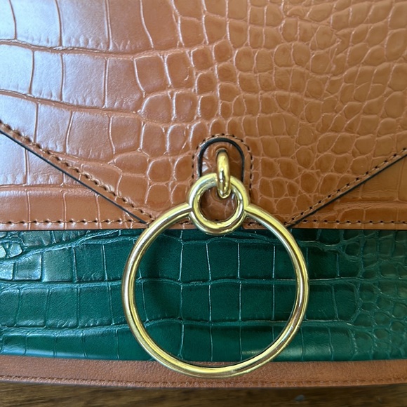 Express - Picture 5 of 9